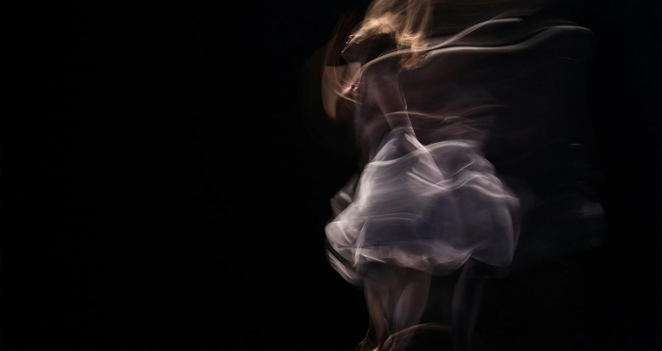 Portrait Motion Blur Photography: Capturing Expressions