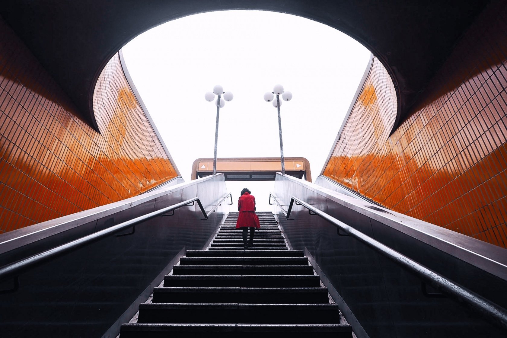 Take portrait & landscape photography by storm with EyeEm Look pack(11)