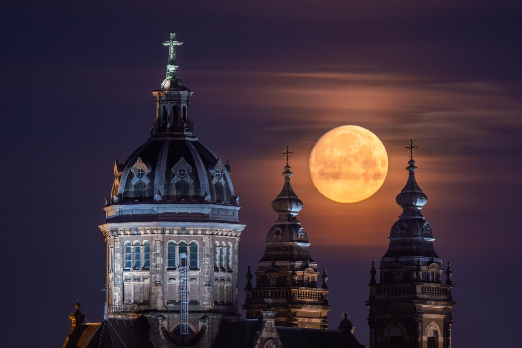 20 Photos of My Hometown of Amsterdam During Different Seasons | Skylum Blog(13)
