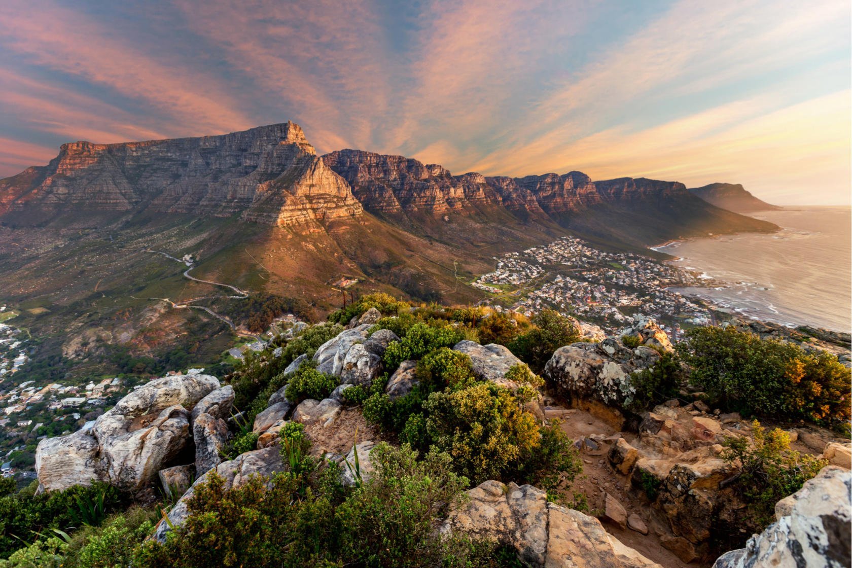 Photograph These 15 Iconic Places Around the World | Skylum Blog(8)