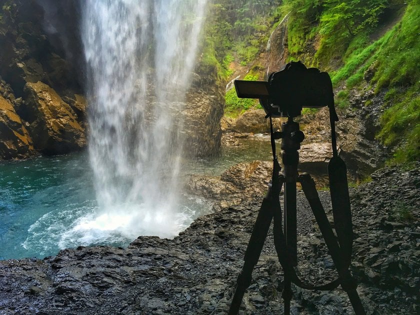 Discover the Best Travel Tripod in 2024. Top Portable Tripod Reviews | Skylum Blog(11)