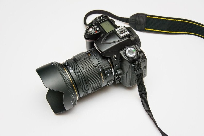 DSLR vs Mirrorless for the Beginner: Which Camera Should You Choose? | Skylum Blog(2)
