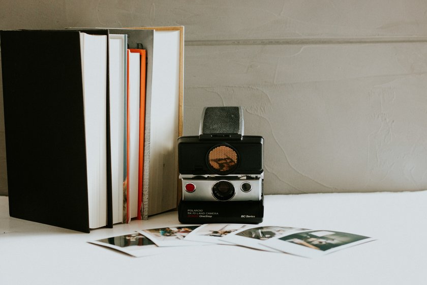 Best Photography Books for Beginners - A Guide to Learning Photography | Skylum Blog