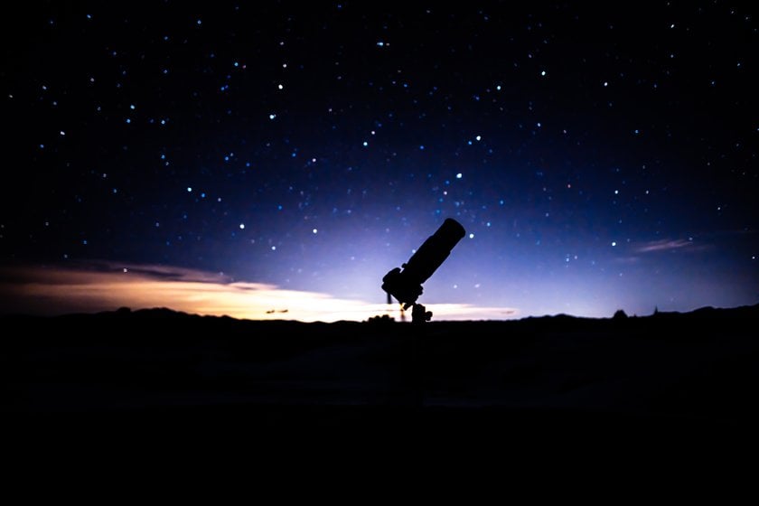 The Best Travel Telescopes for Stargazing on the Go | Skylum Blog(3)