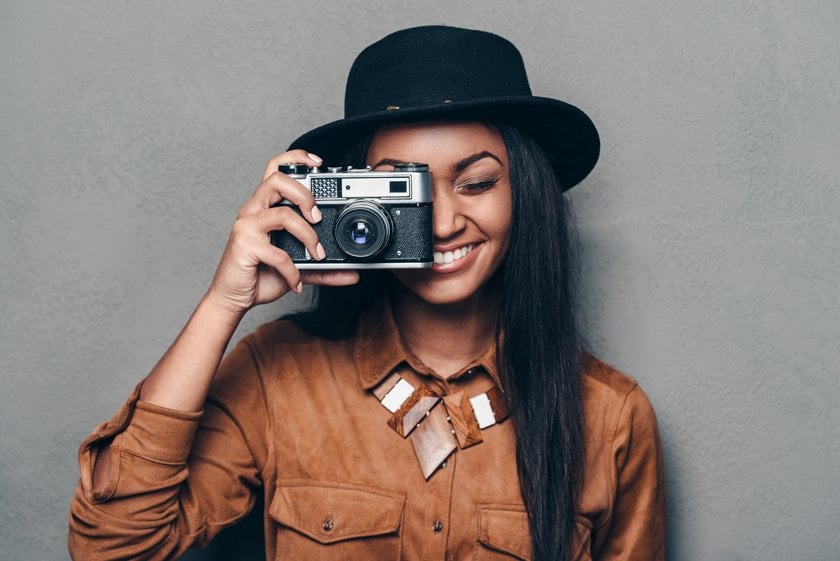A Fashionista's Guide to Photographer Outfits Ideas  | Skylum Blog(2)
