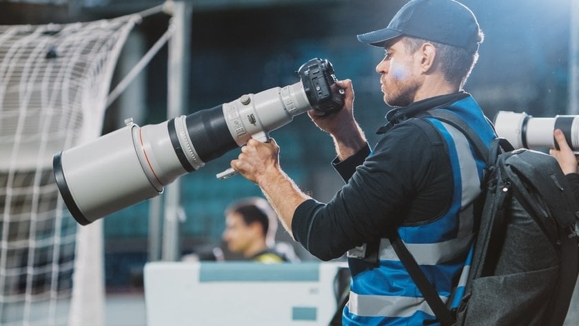 Night Sports Photography Settings: Capture Action & Emotion Even In Low Light | Skylum Blog(3)