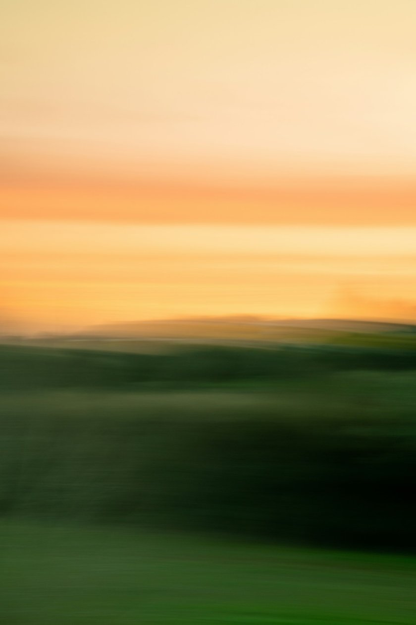 Taming the Unpredictable: Mastering Intentional Camera Movement Photography | Skylum Blog(3)