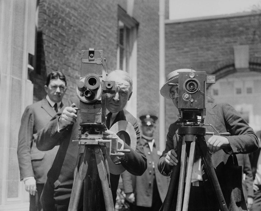 When Was The First Camera Invented: A History Of The Camera  | Skylum Blog(3)