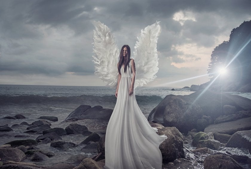 How To Add Wings To A Photo With Just A Few Steps Image1