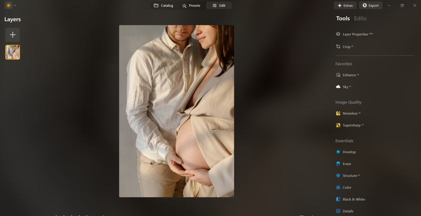 Editing a maternity photo in Luminar Neo | Skylum Blog