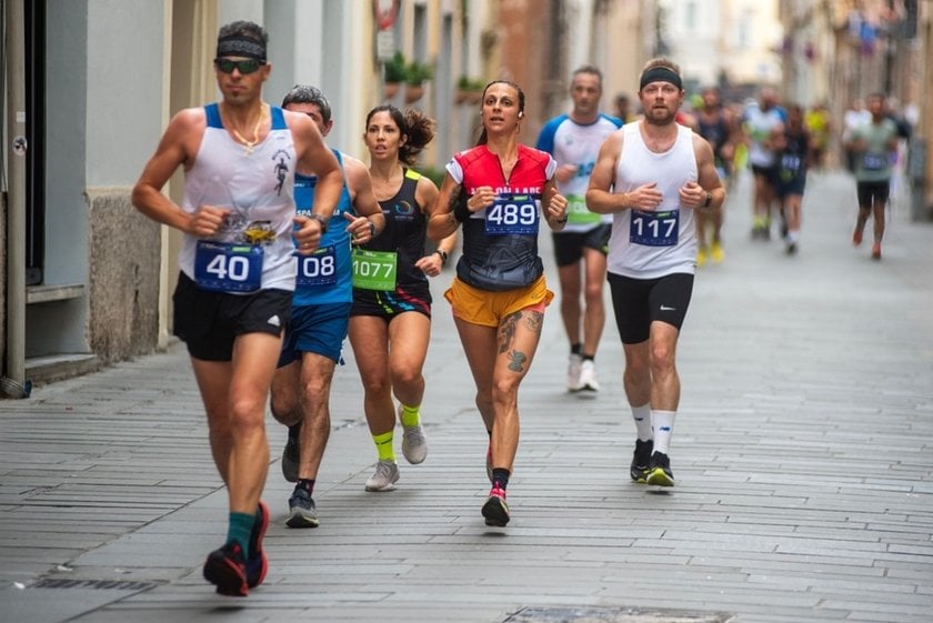 Photos of runners | Skylum Blog
