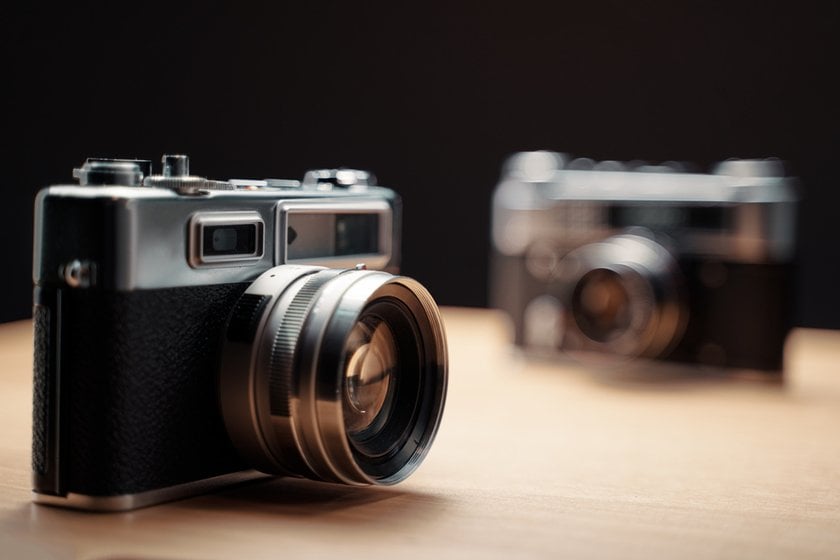 Film vs Digital: The Ultimate Photography Showdown Explained | Skylum Blog(8)