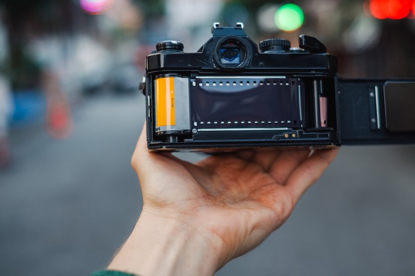 Film vs Digital: The Ultimate Photography Showdown Explained | Skylum Blog(9)