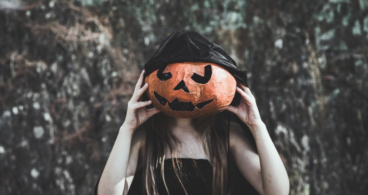Halloween Photography: Tips, Ideas, and Gear for Spooky Shots