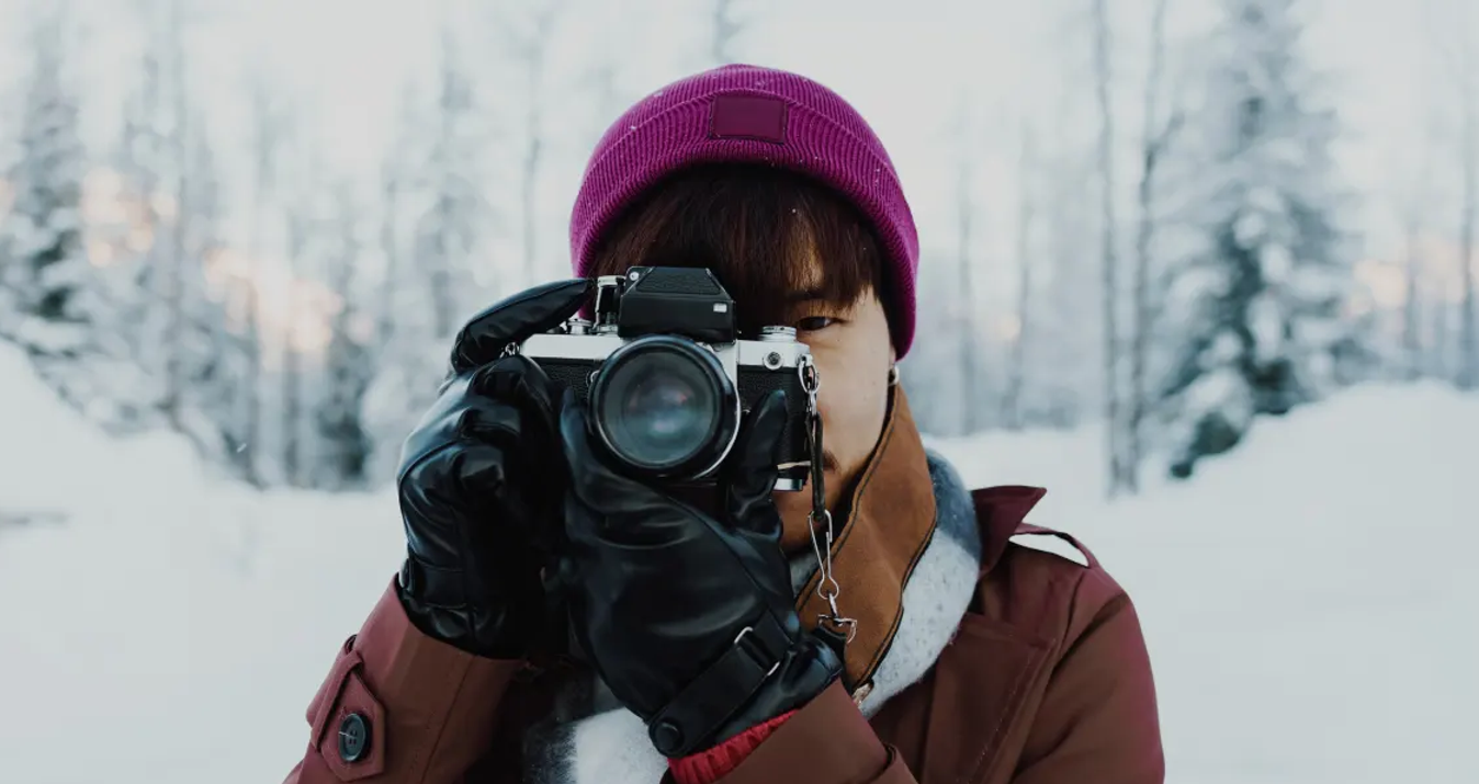 Top Cameras for Cold Weather: Gear That Thrives in Extreme Conditions
