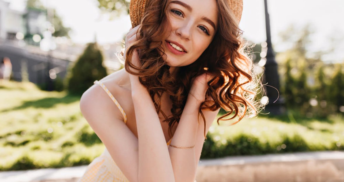 How To Look Good In Pictures: Uncover Your Best Angles
