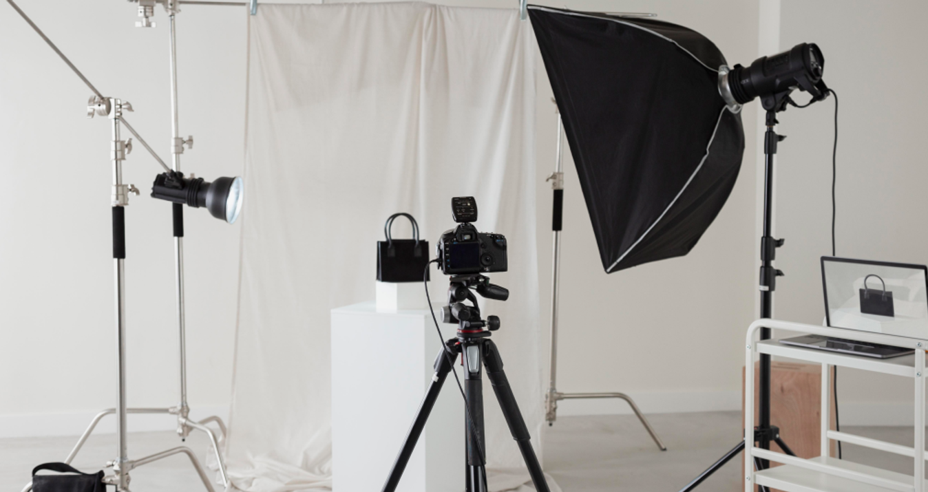 Product Photography & White Background: Tips For Ideal Shots