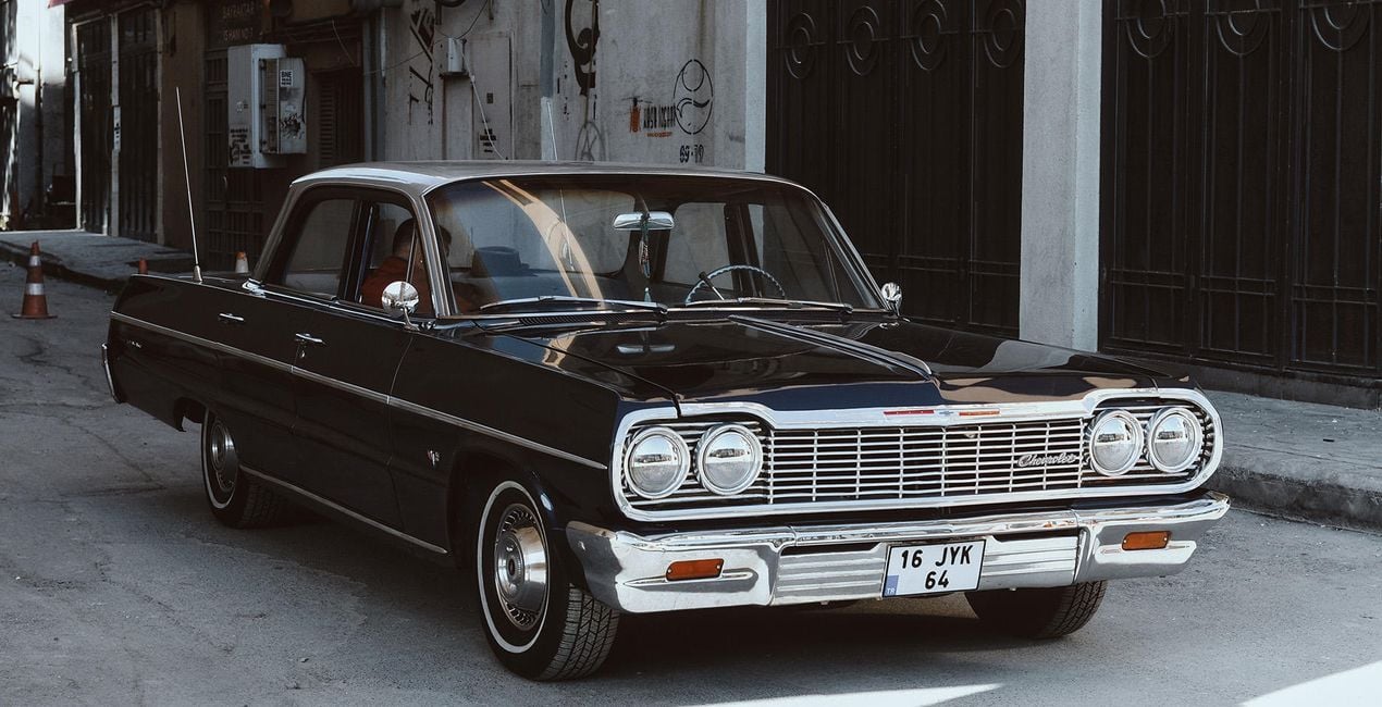 Vintage Cars(46)