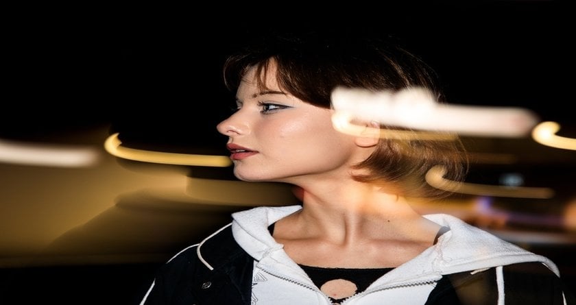 Long Exposure Portrait Photography Explained Simply | Aperty Blog(8)