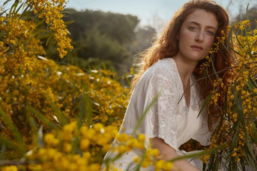 How to Master Golden Hour Portraits: Best Tips | Aperty Blog(4)