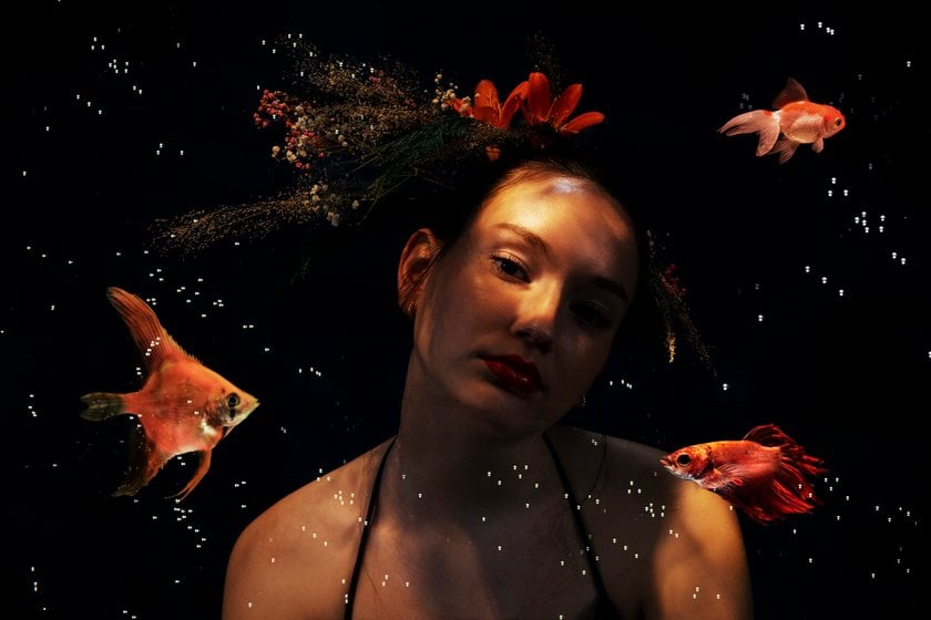 Portrait Photography Composition: Background Tips | Aperty Blog(11)