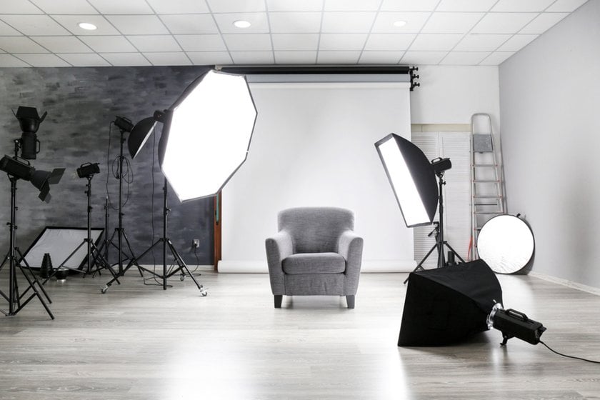 Photo studio with softboxes | Aperty Blog