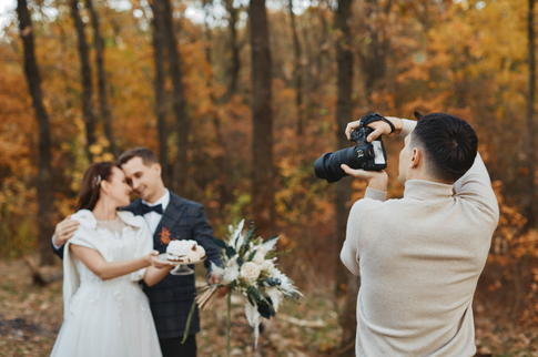 How To Set Up A Wedding Photography Business From Scratch