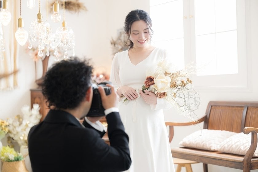 How To Get Through A Busy Wedding Photography Season Well | Aperty Blog(6)