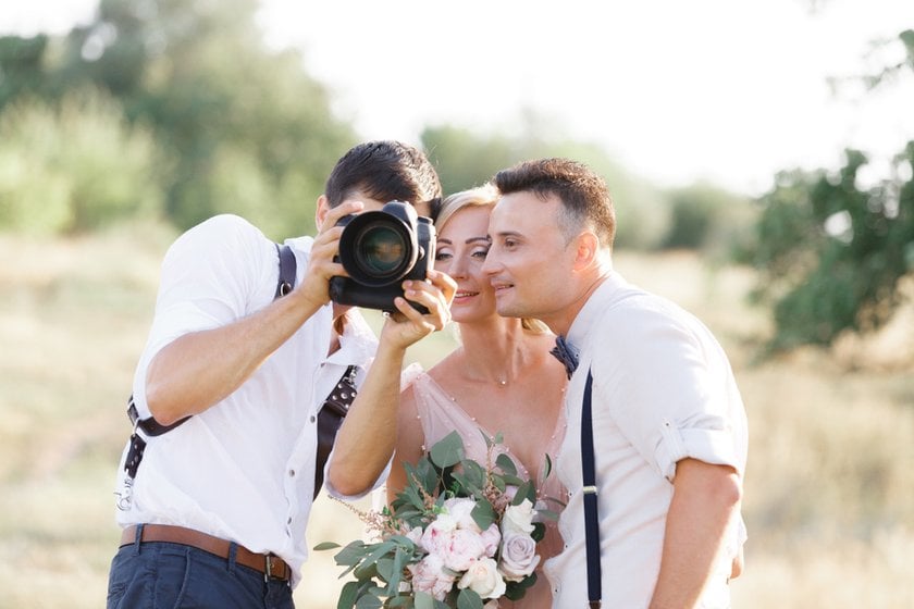 How To Get Through A Busy Wedding Photography Season Well | Aperty Blog(10)