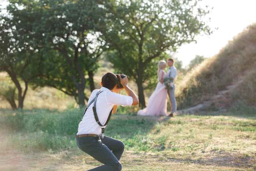 How To Get Through A Busy Wedding Photography Season Well | Aperty Blog(11)