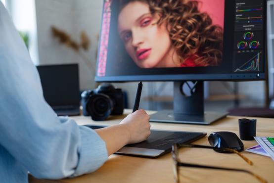 Best Software For A Portrait Retouching Services To Try Now
