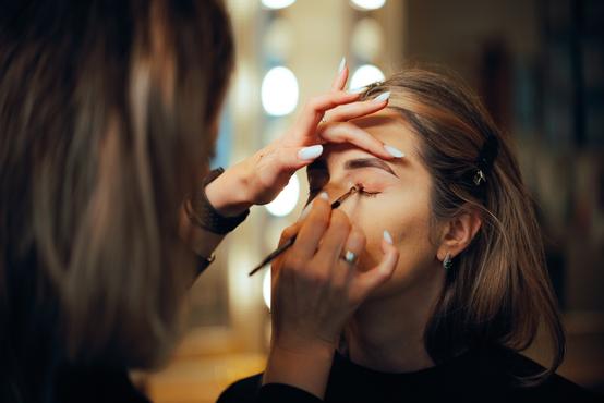 The Role Of Makeup In Portrait Photography: Essential Tips