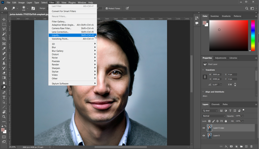 Correct Facial Asymmetry with Liquify Step 1 | Aperty How To