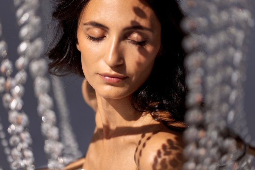 Portrait of a girl in the sun's rays | Aperty How To