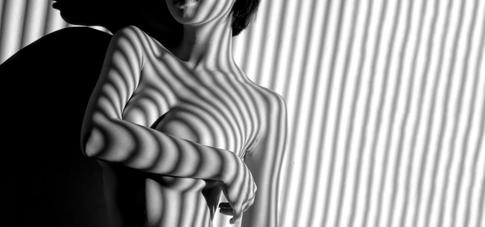 How To Edit Nude Photo For A Smooth, Realistic Finish