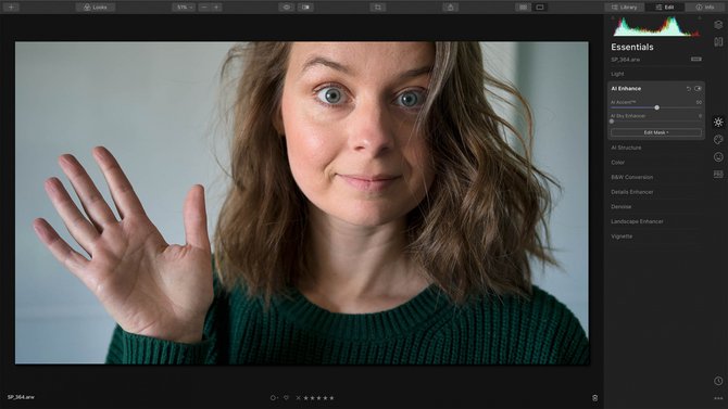 Edit natural-looking portraits in under five minutes!(21)