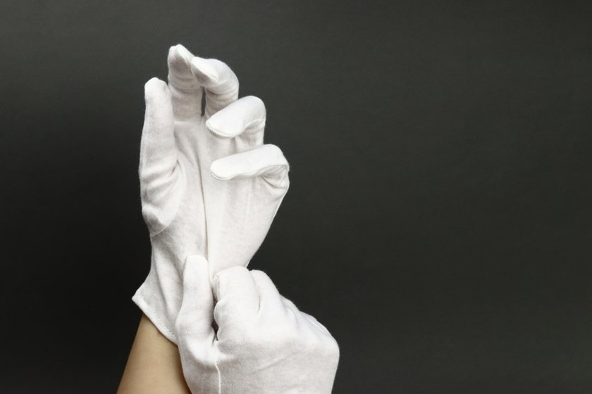 Cotton gloves | Skylum How To