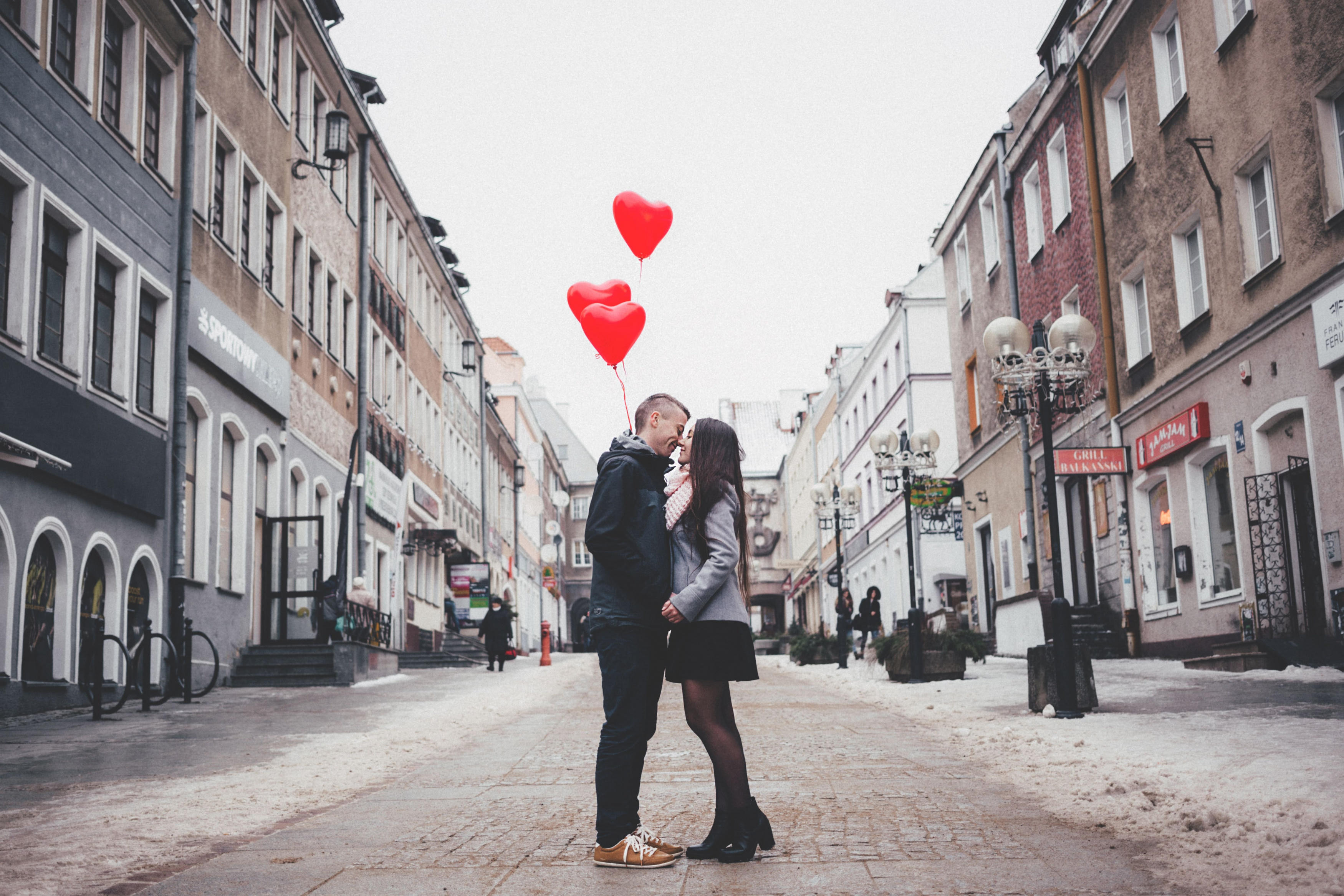 56 Romantic Valentine's Day Photo Shoots | Romantic Ideas In Life