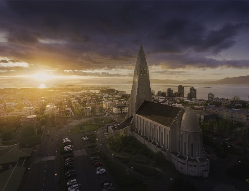 Win fantastic photo tour to Iceland | Skylum Blog(2)