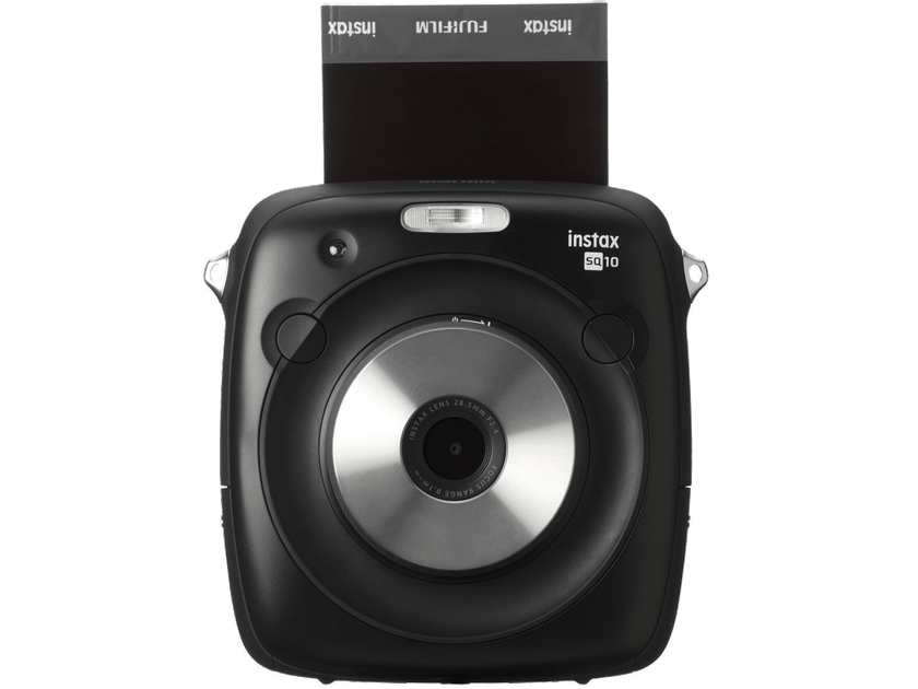 Best Instant Cameras 2025: Fujifilm camera, Polaroid cameras, and Others | Skylum Blog(5)