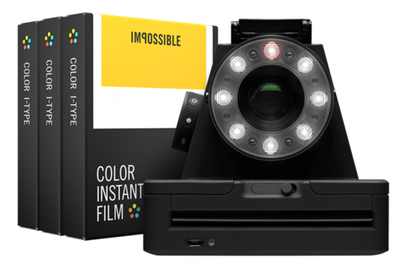 Best Instant Cameras 2024: Fujifilm camera, Polaroid cameras, and Others  | Skylum Blog(11)