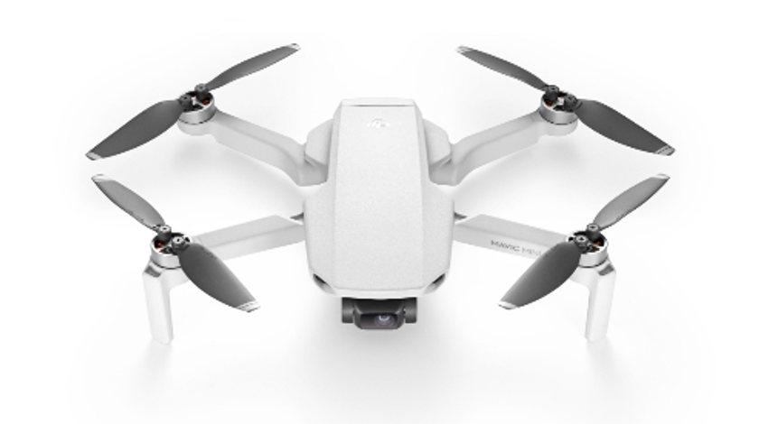 12 Best Professional Drones With Camera 2021. For Commercial Use | Skylum Blog(8)