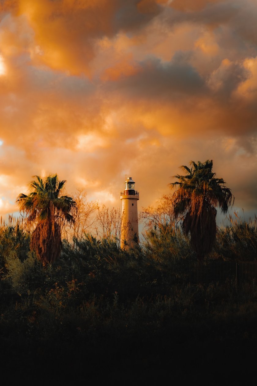 48 Affiliate Programs for Photographers worth joining | Skylum Blog(47)