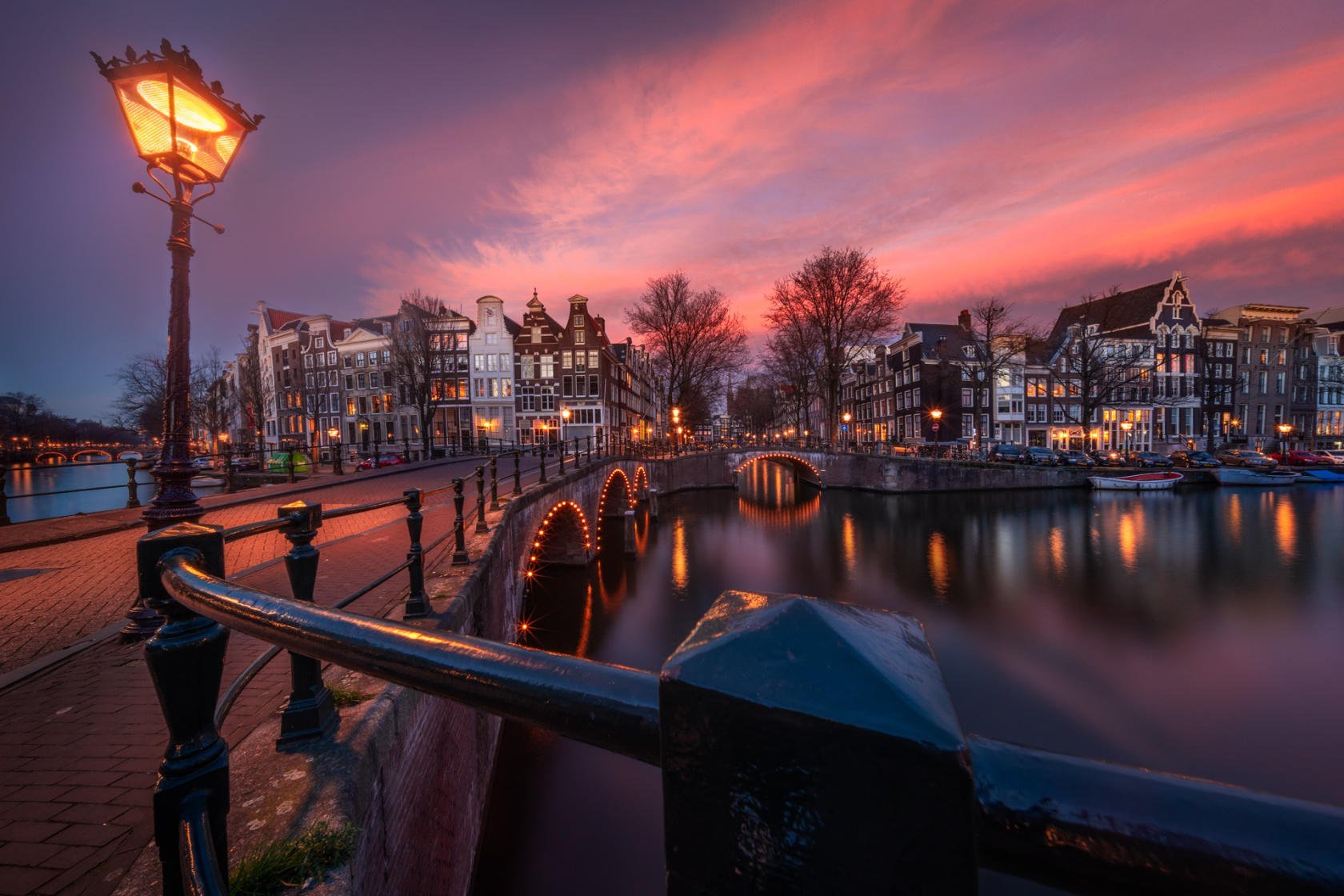 20 Photos of My Hometown of Amsterdam During Different Seasons Image13
