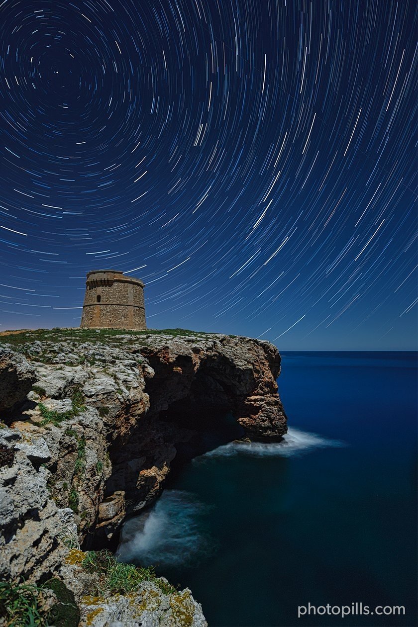 How to Plan and Photograph Amazing Star Trails (the PhotoPills Way) | Skylum Blog(17)