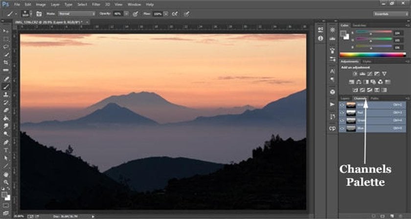 The Easy Way to Change the Color and Adjust a Grey Background in Photoshop  | Skylum Blog(5)