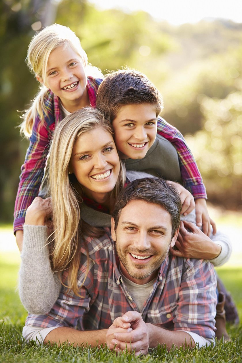 Create Heartwarming Family Portraits Worth Printing Out | Skylum Blog(2)