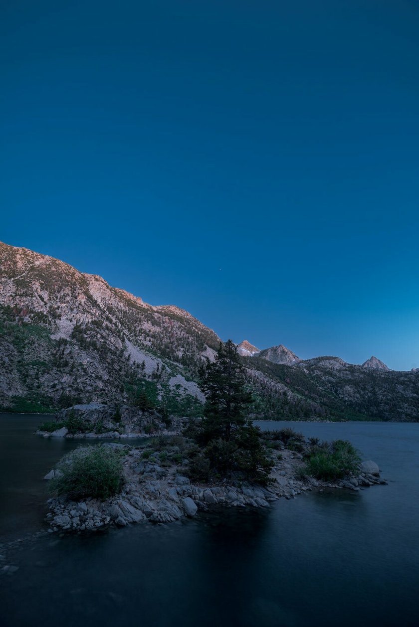 How to blend a night sky with a foreground | Skylum Blog(2)