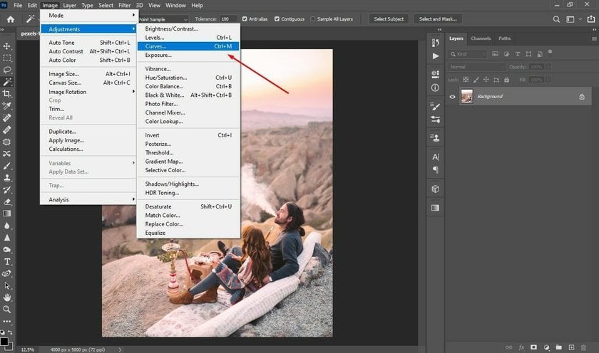 How to Make a Picture Look Like a Polaroid In Photoshop?(1) | Skylum Blog