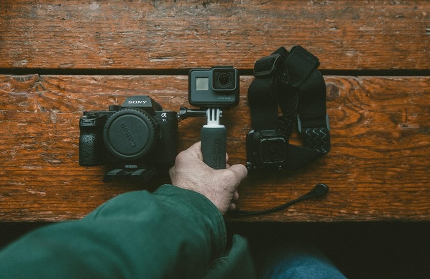 Best Vlogging Cameras of 2023: Top Picks for Every Content Creator | Skylum Blog(2)